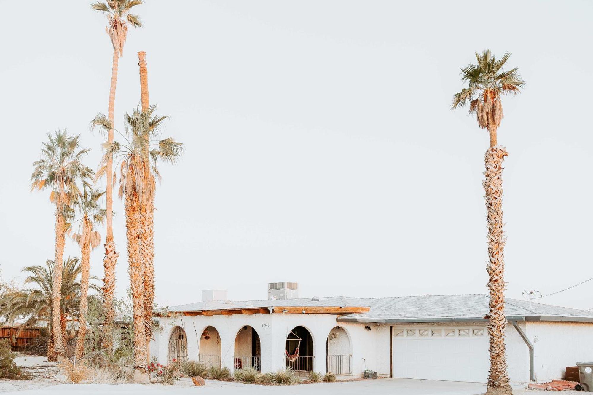 Chic Joshua Tree Pad With Mountain Views And Hot Tub Villa Twentynine Palms Exterior photo